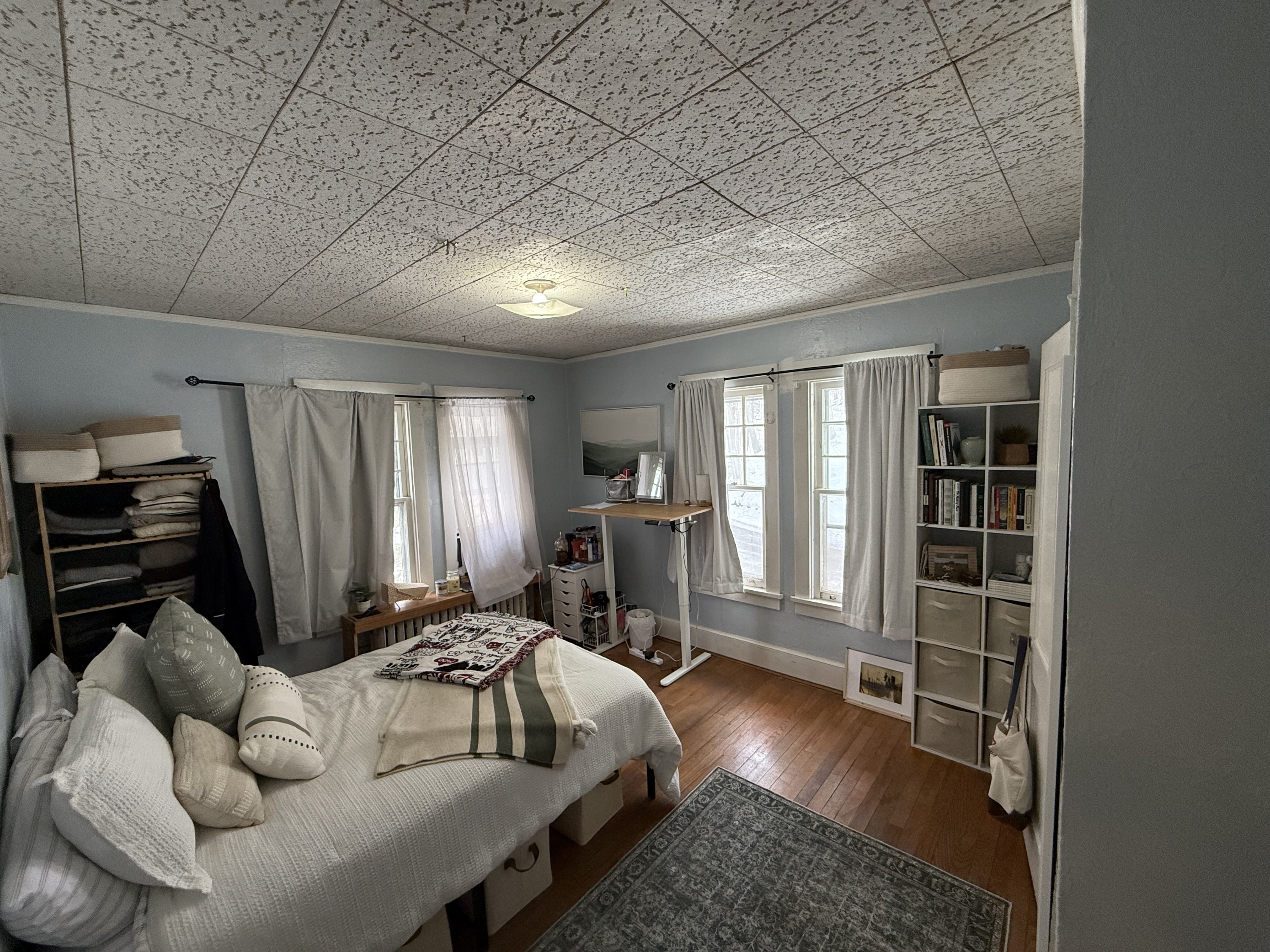 114 OVERLOOK RD - 2R